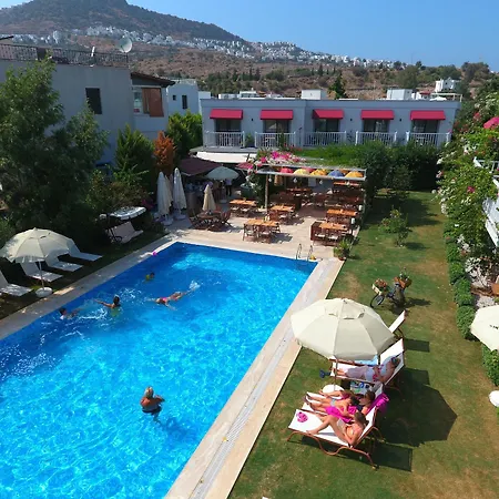 Rustica Hotel