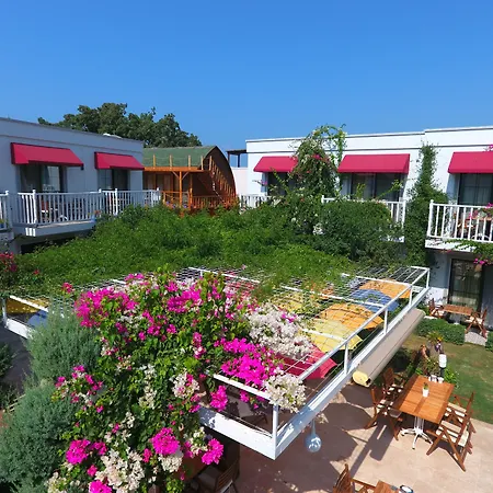 Hotel Rustica Gündoğan